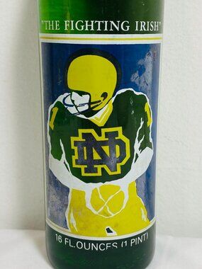 VNTG Notre Dame 1977 Champions Commemorative 7-Up Bottle, Unopened, Full, VG